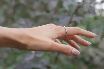 How to Find Your Ring Size - IMG_2671_1024x1024_2e68ba57-66b3-47a1-9cf4-71f9a39c182a_1400x