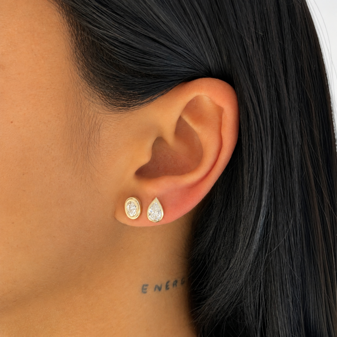 SIENNE OVAL STUDS