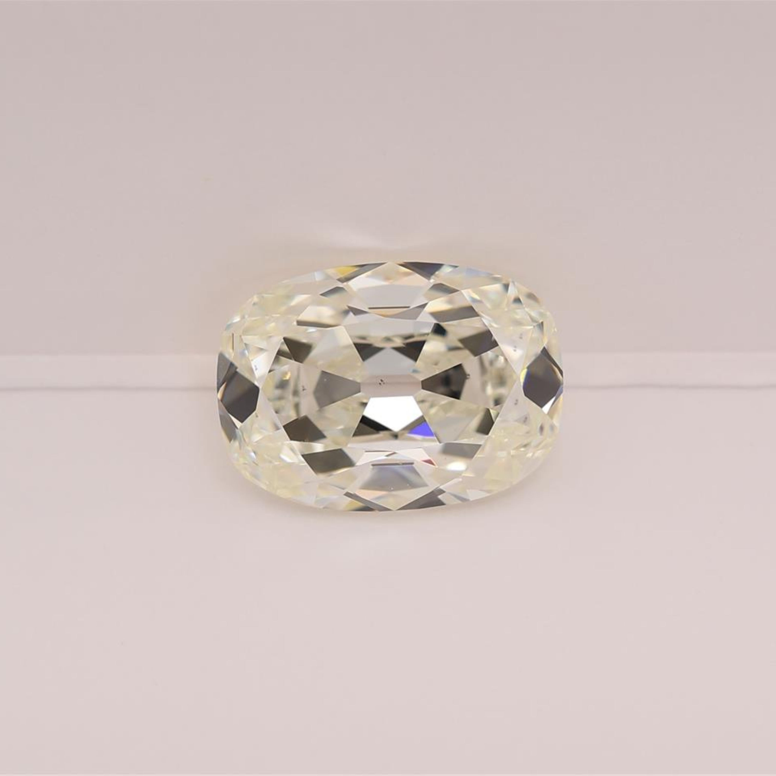 4.30 L VS2 OLD MINE BRILLIANT CUT DIAMOND