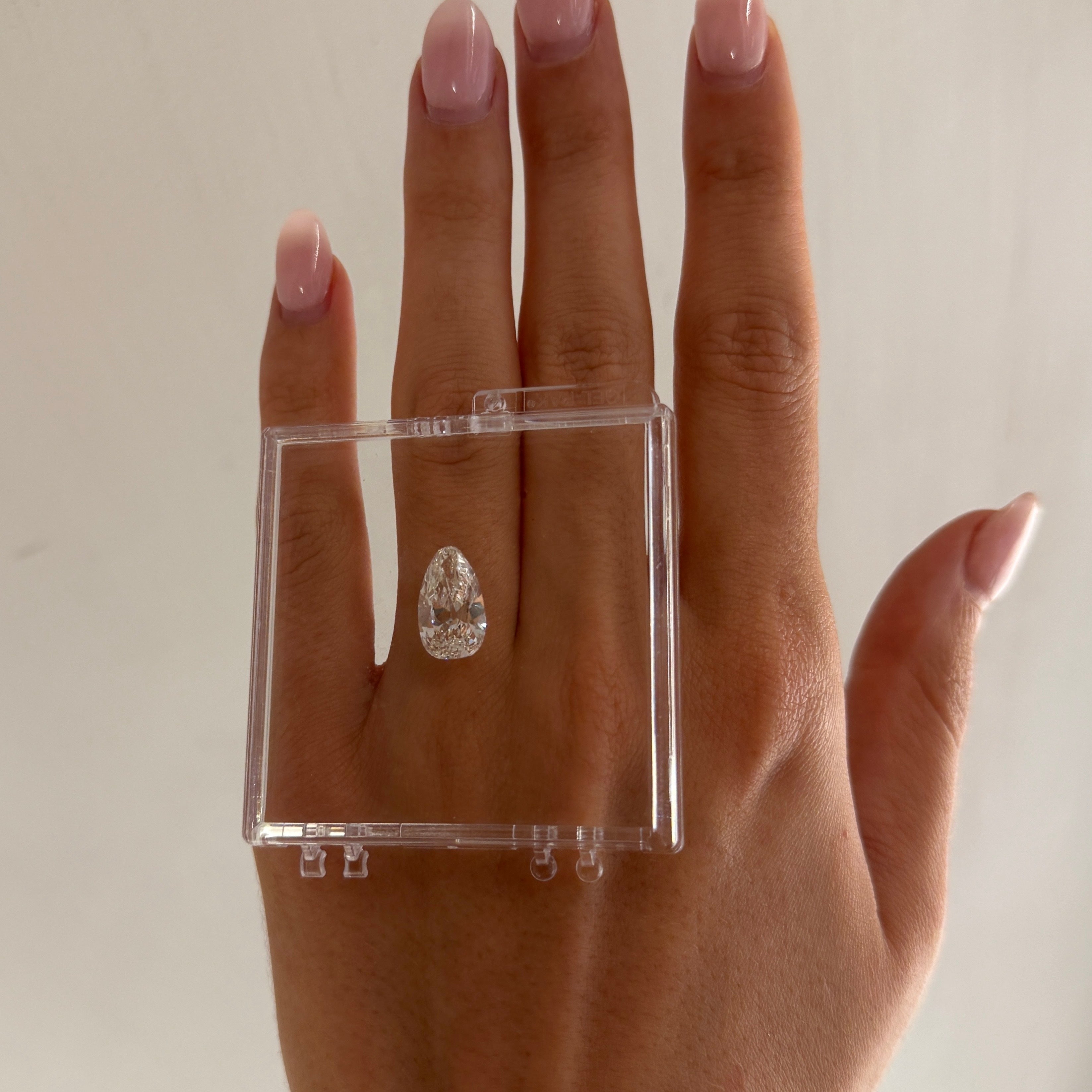 AARYAH | 3.71 CRT J SI1 ANTIQUE PEAR CUT DIAMOND