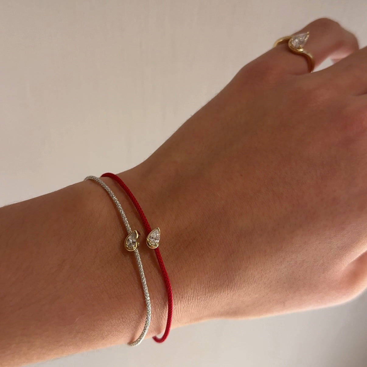 BB THELMA WHITE DIAMOND CORD BRACELET