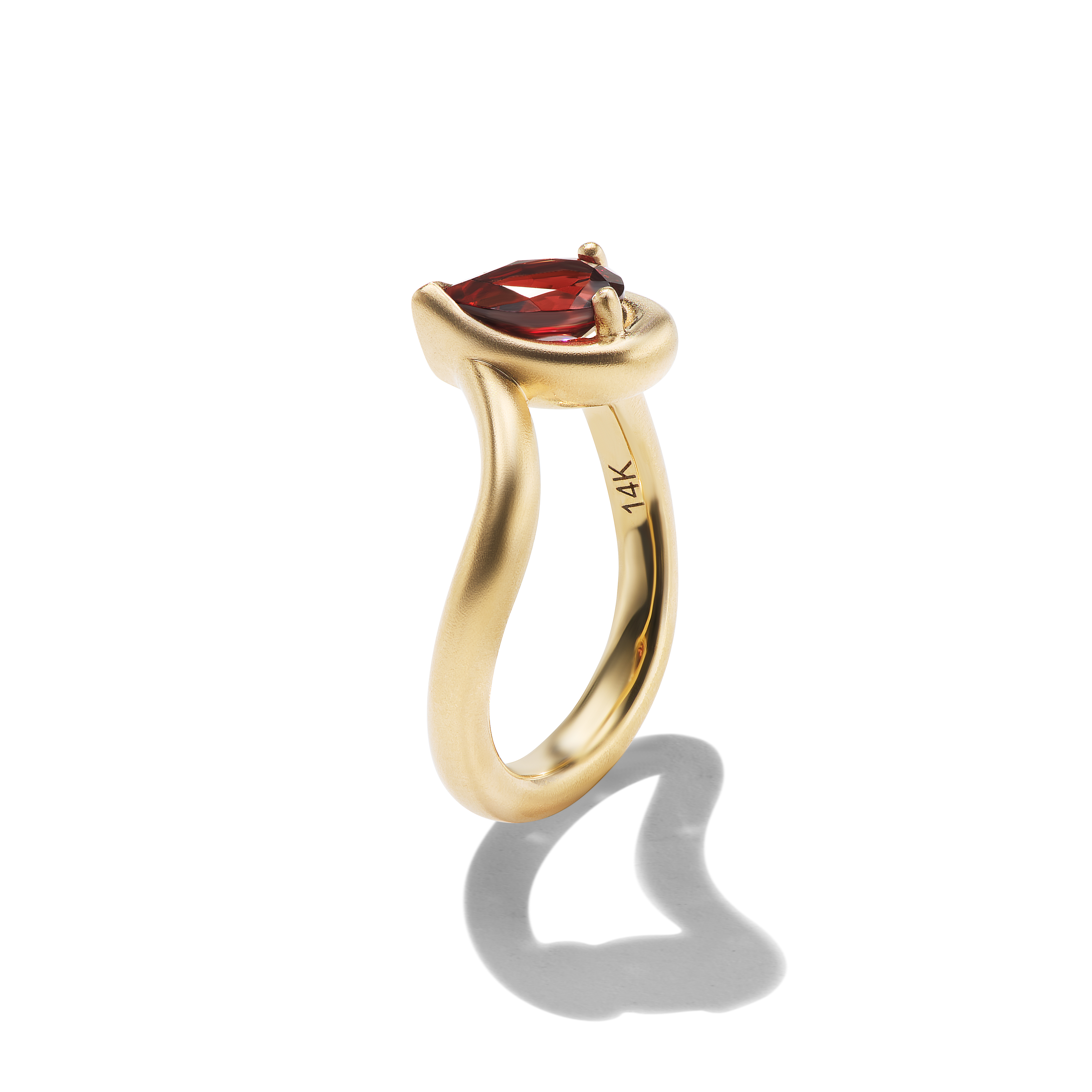 BB Thelma Garnet, side view