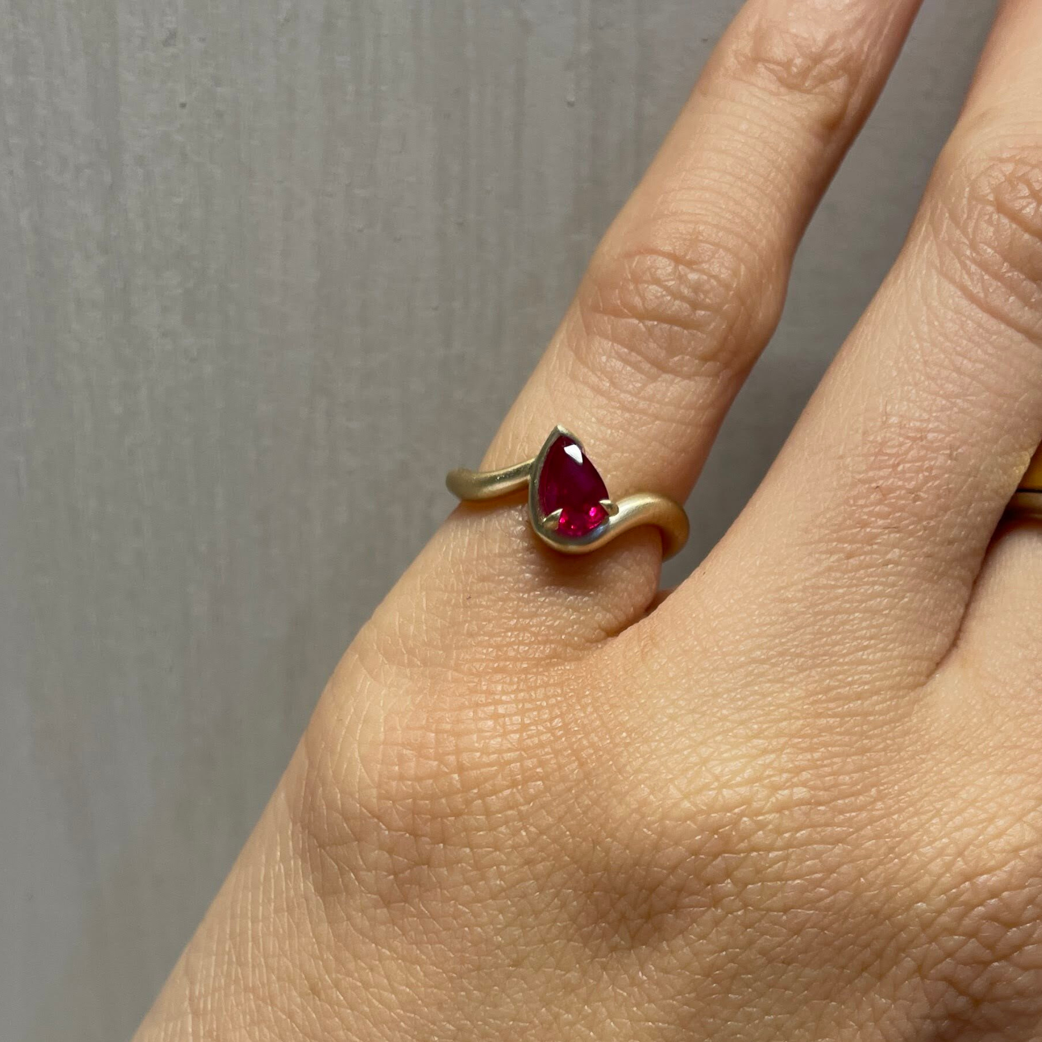 BB thelma Ruby Pinky Ring, On model