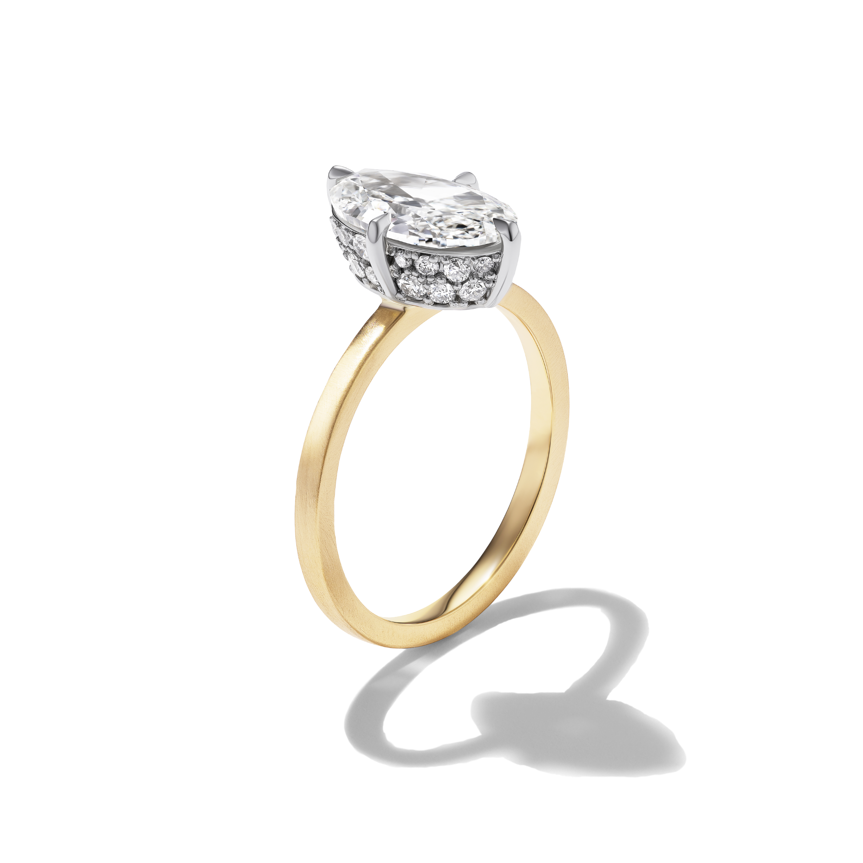 BESPOKE MOVAL PAVÉ BASKET RING