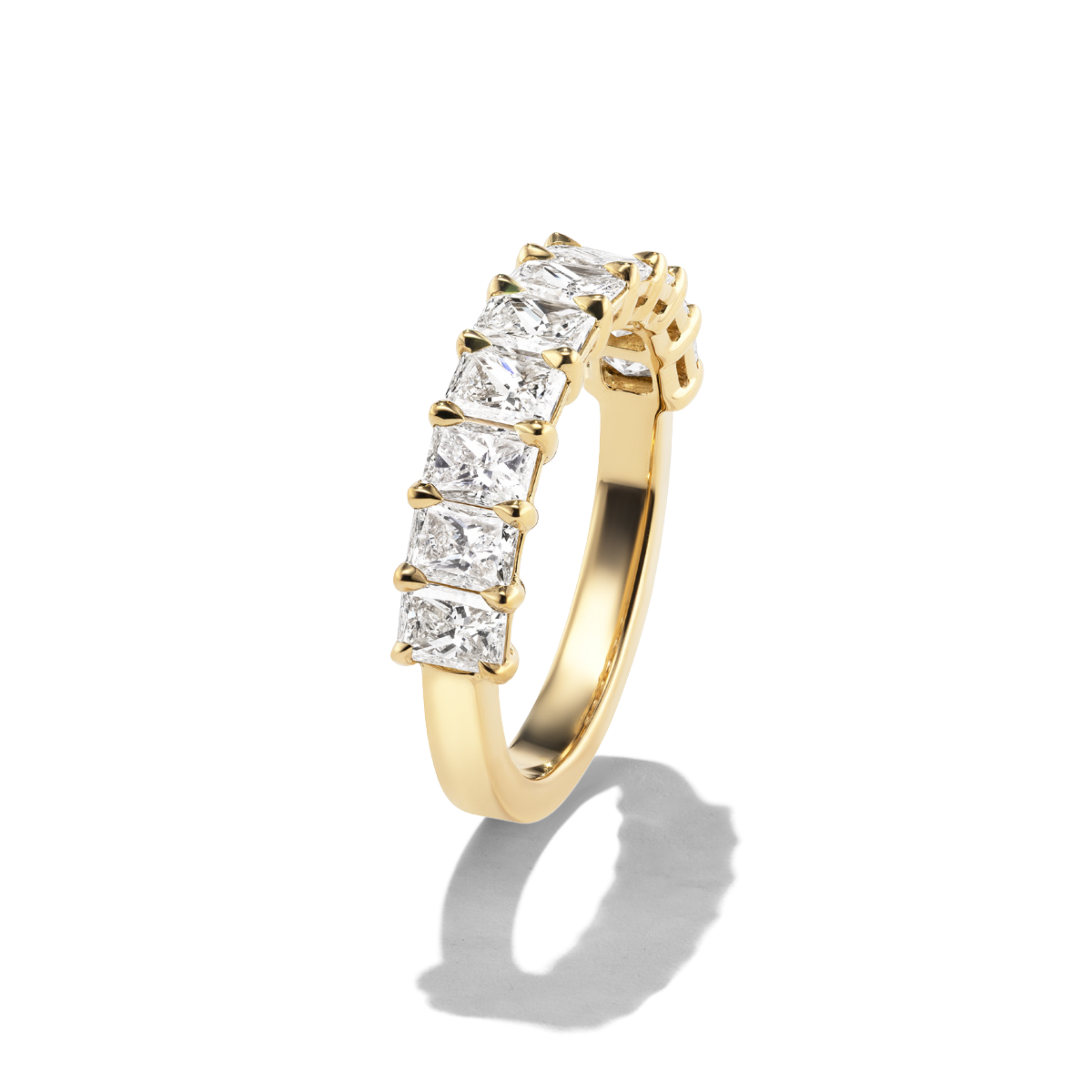 BESPOKE RADIANT HALFWAY ETERNITY BAND
