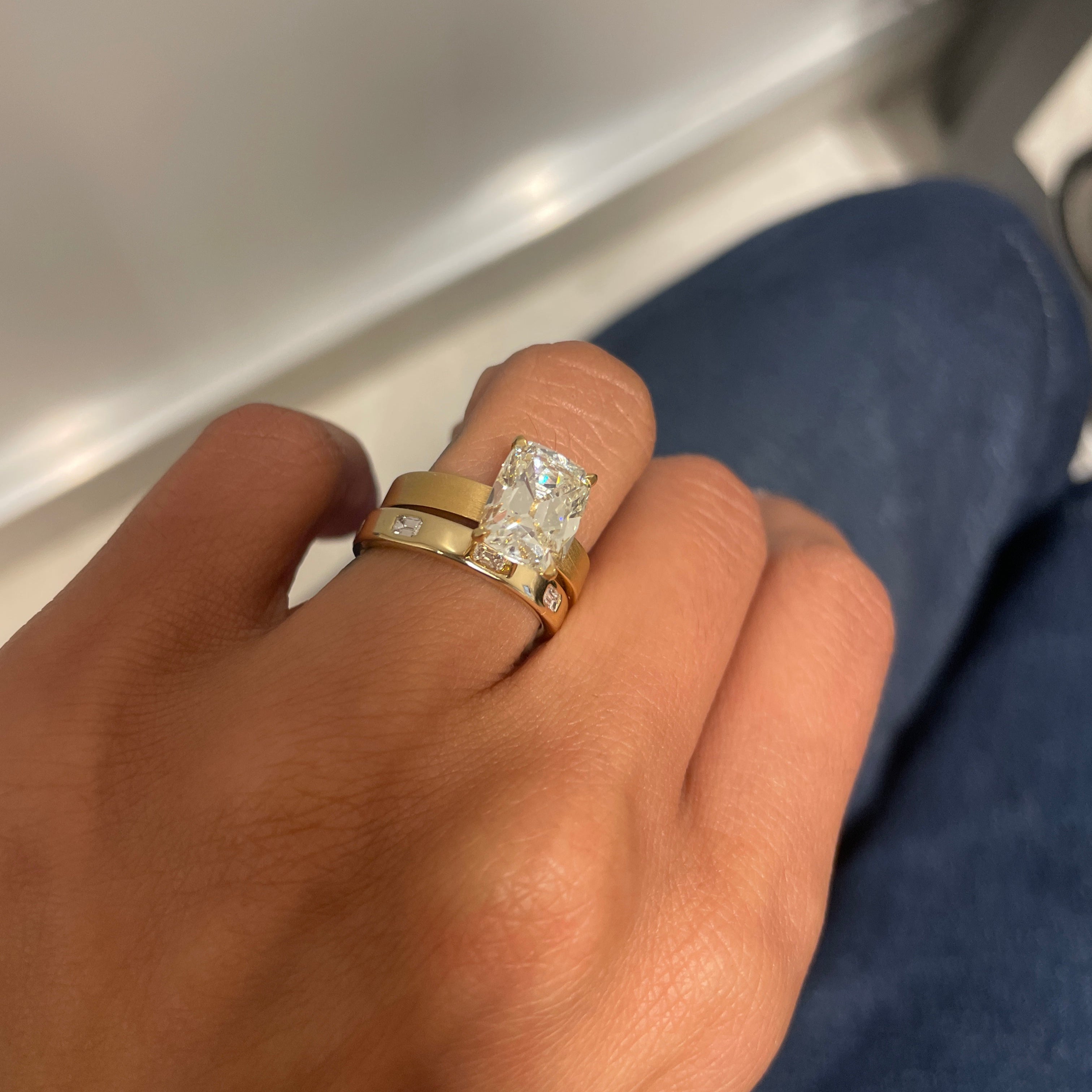 VESTA EMERALD CUT BAND