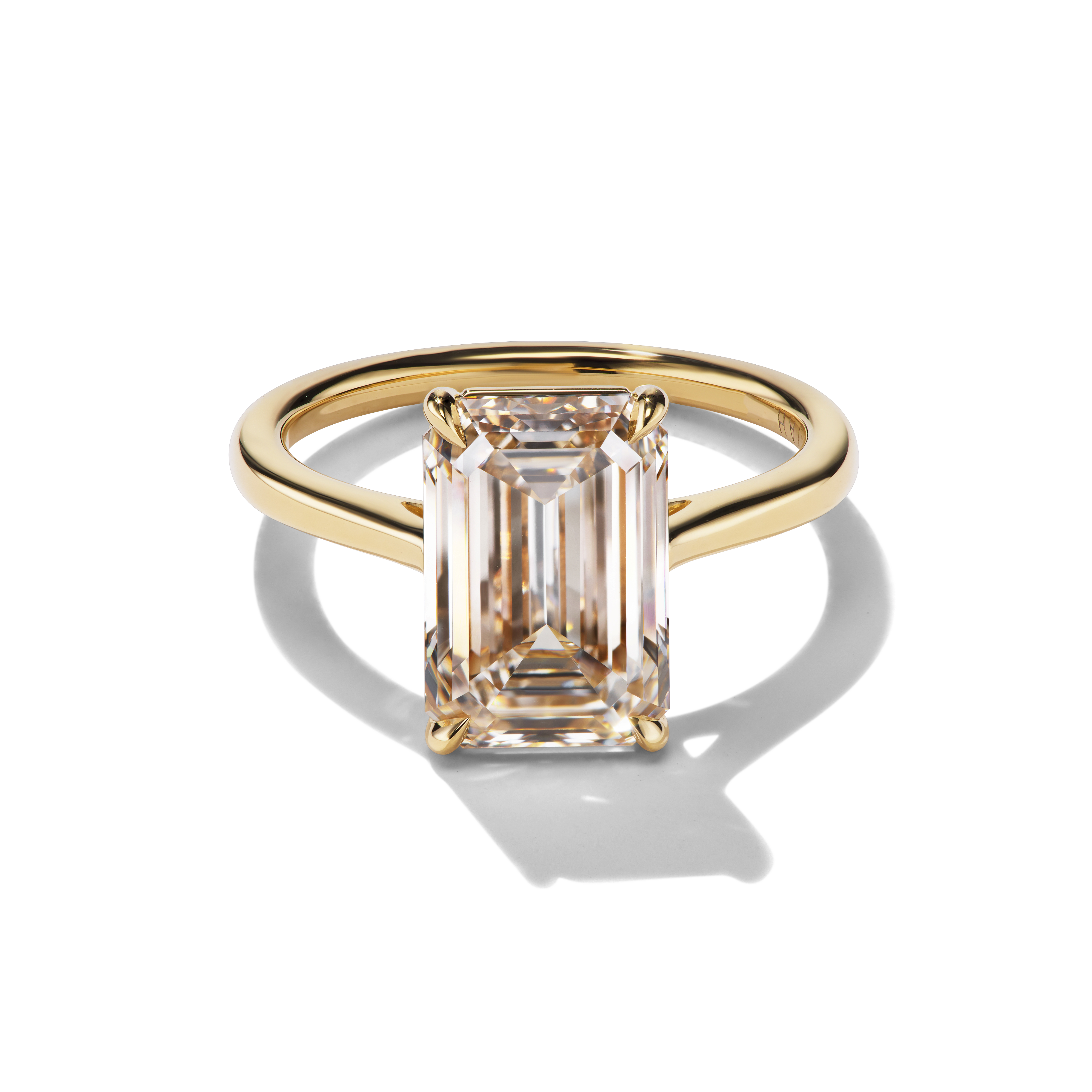 SOLANA 4.50, front view