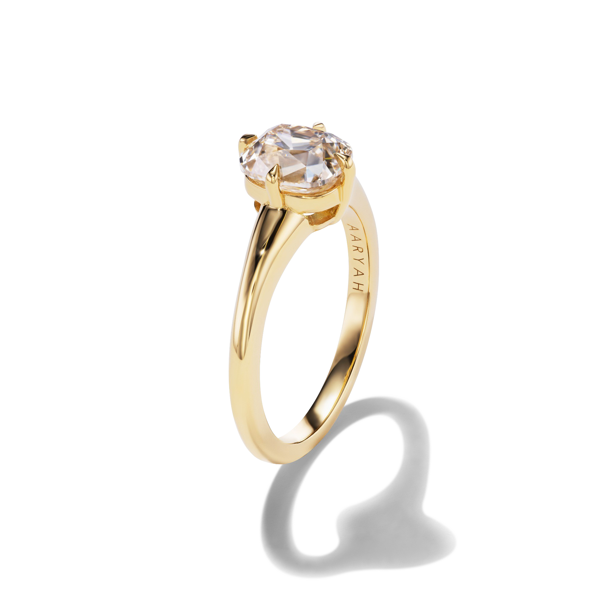 Classic MAE Ring with 1.66 very light brown diamond in a 18kt yellow gold setting, side view