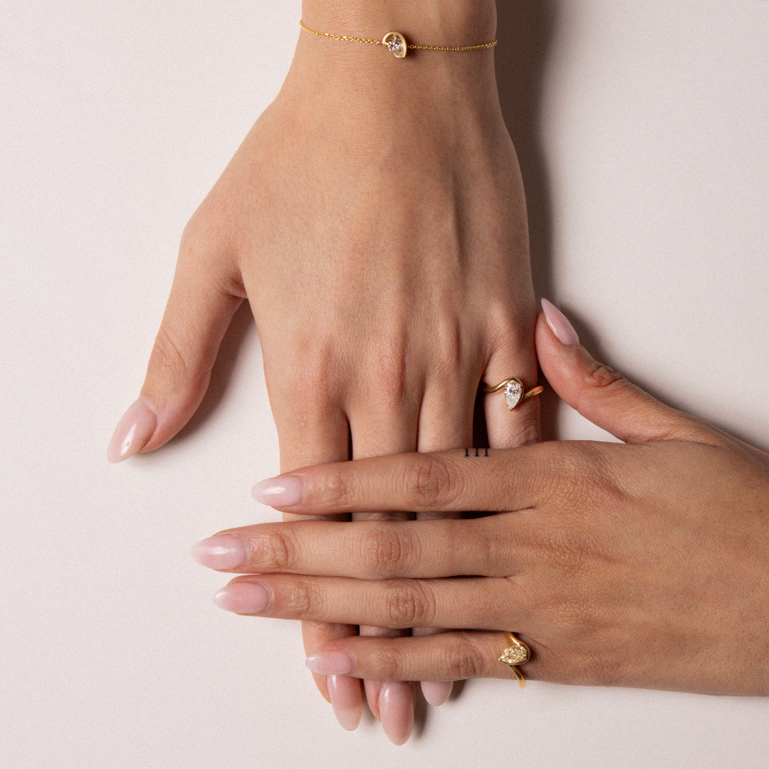 BB TALIA WHITE DIAMOND PINKY RING