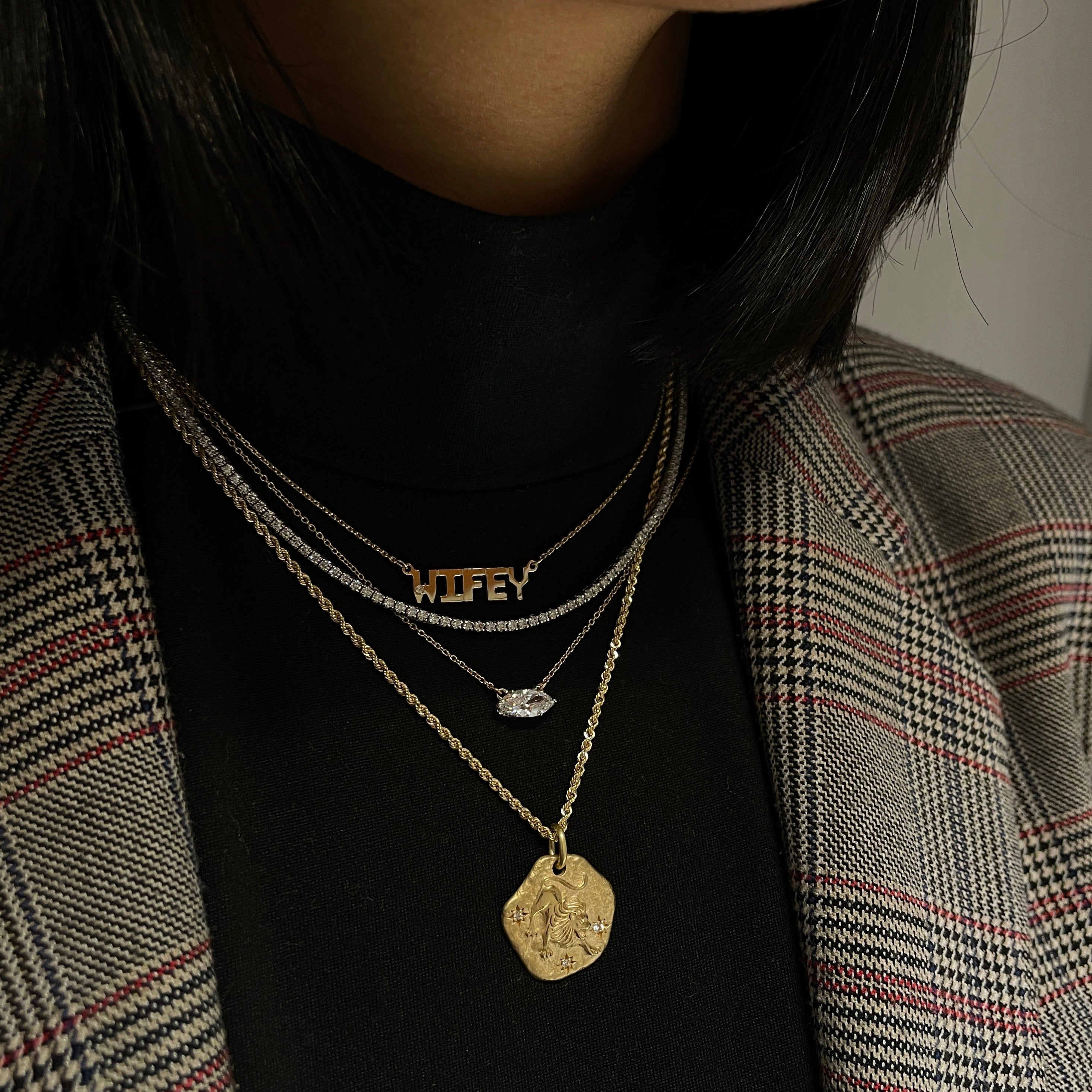 WIFEY BLOCK NAME PLATE NECKLACE