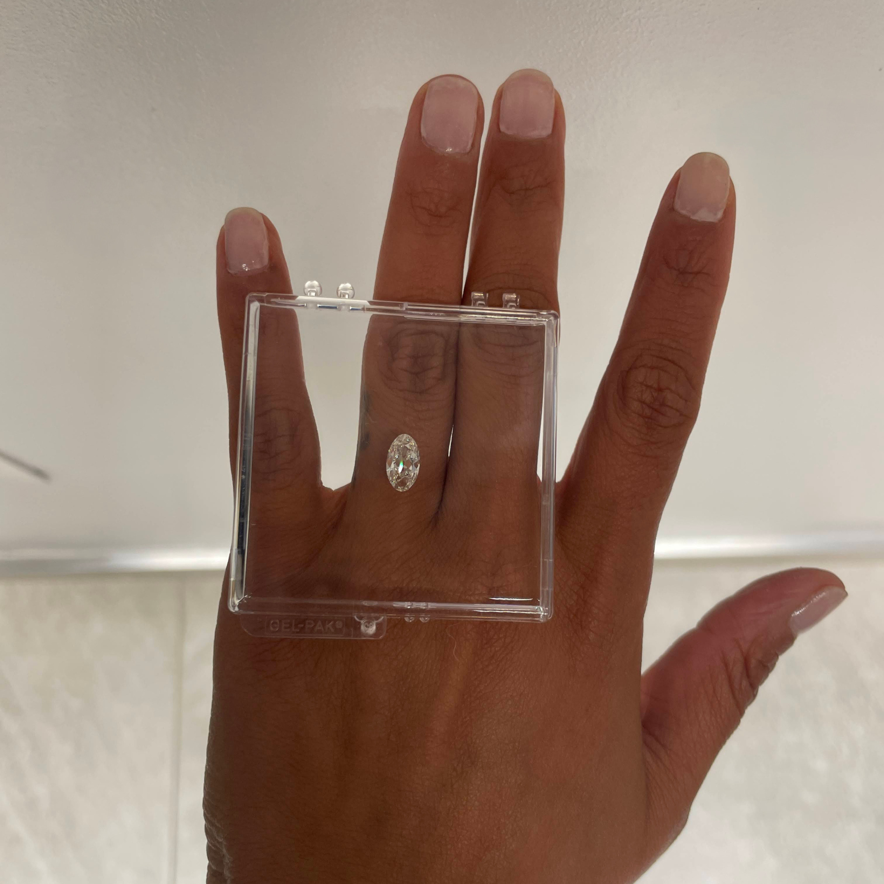 1.40 CRT K VS1 MOVAL BRILLIANT CUT DIAMOND