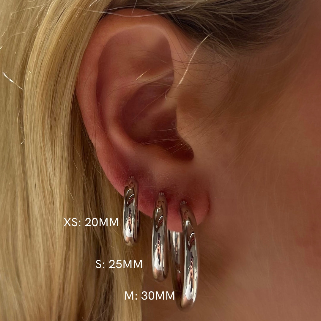 ANANYA 14KT WHITE GOLD HOOPS