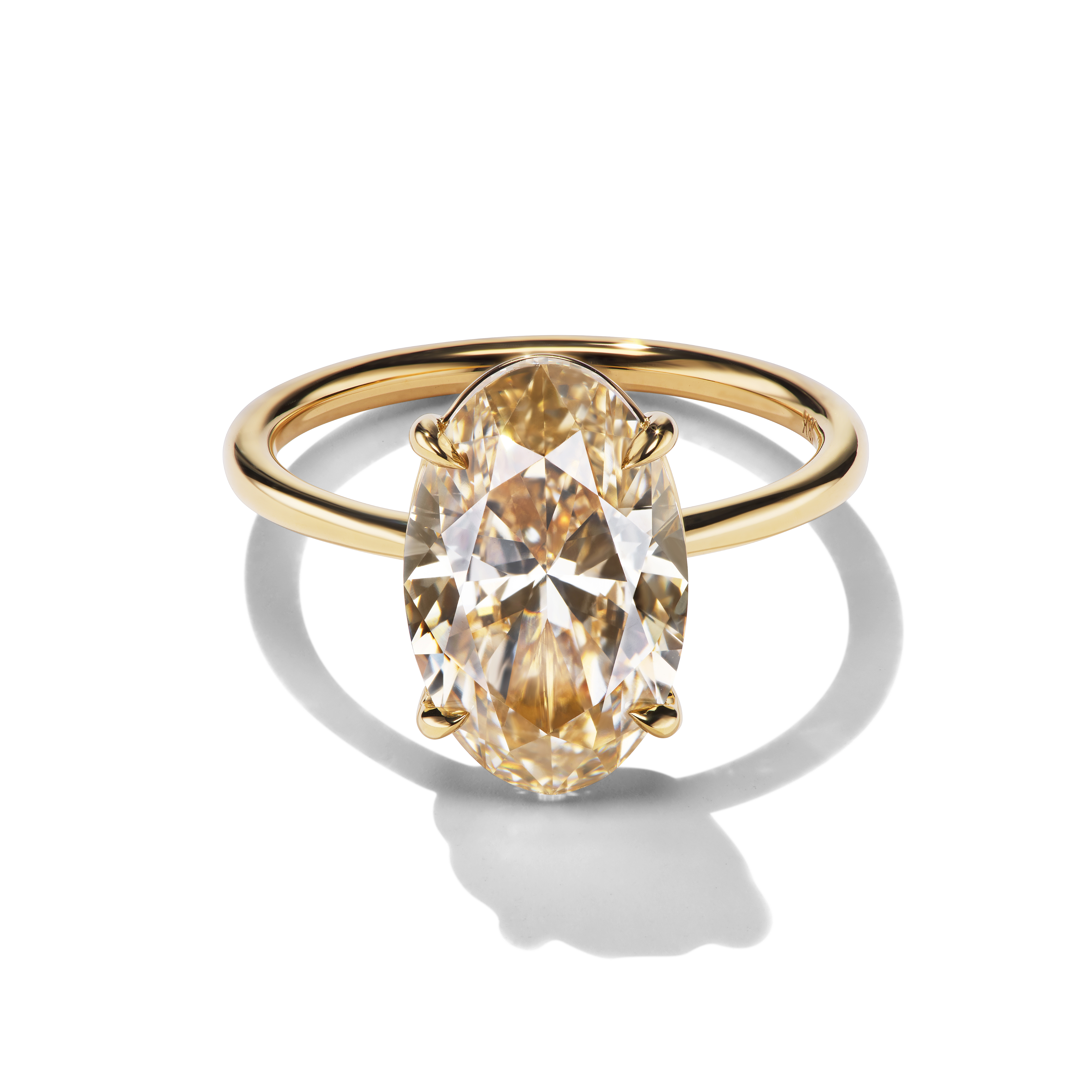 ALINA 4.02, front view