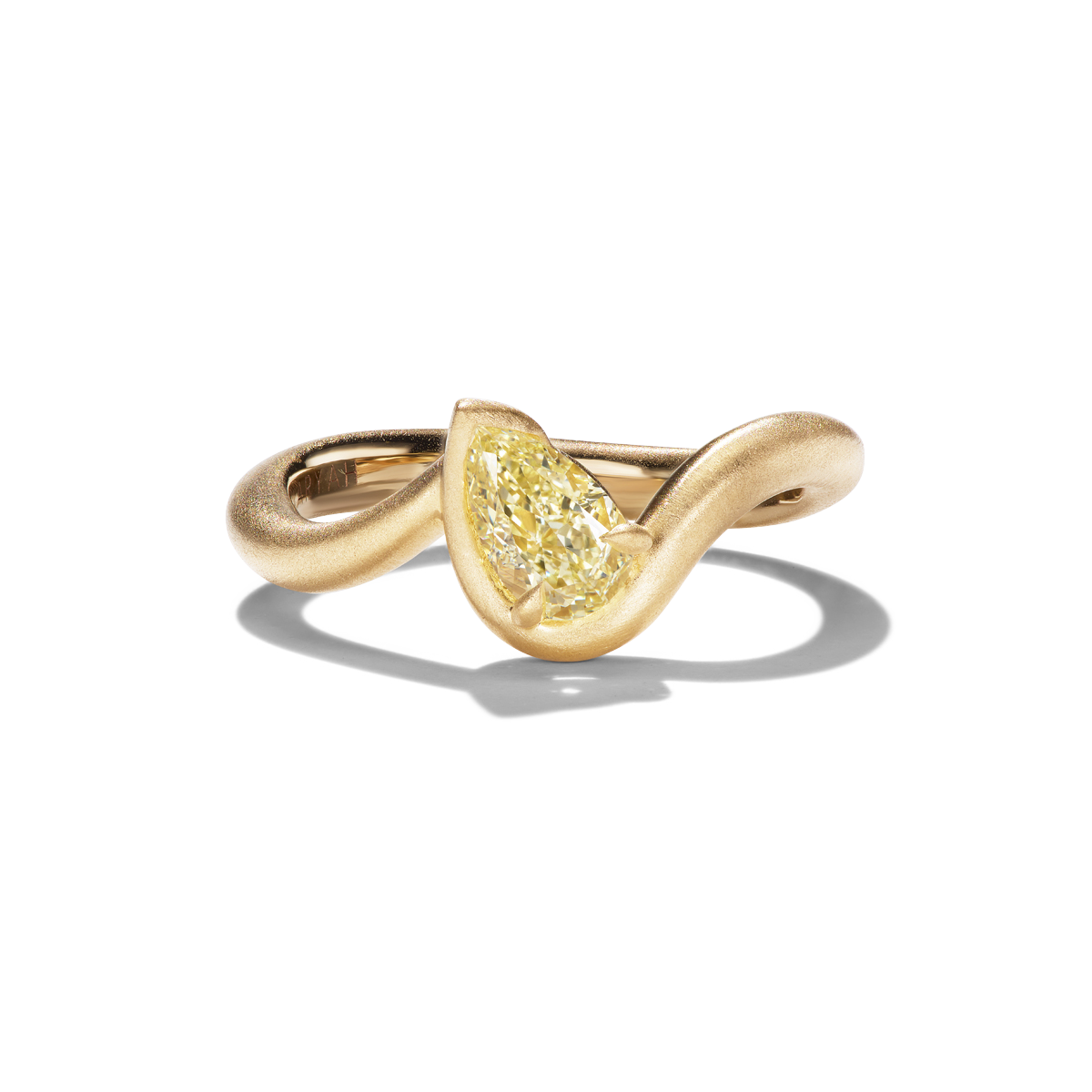 BB Thelma Yellow Diamond, Front View