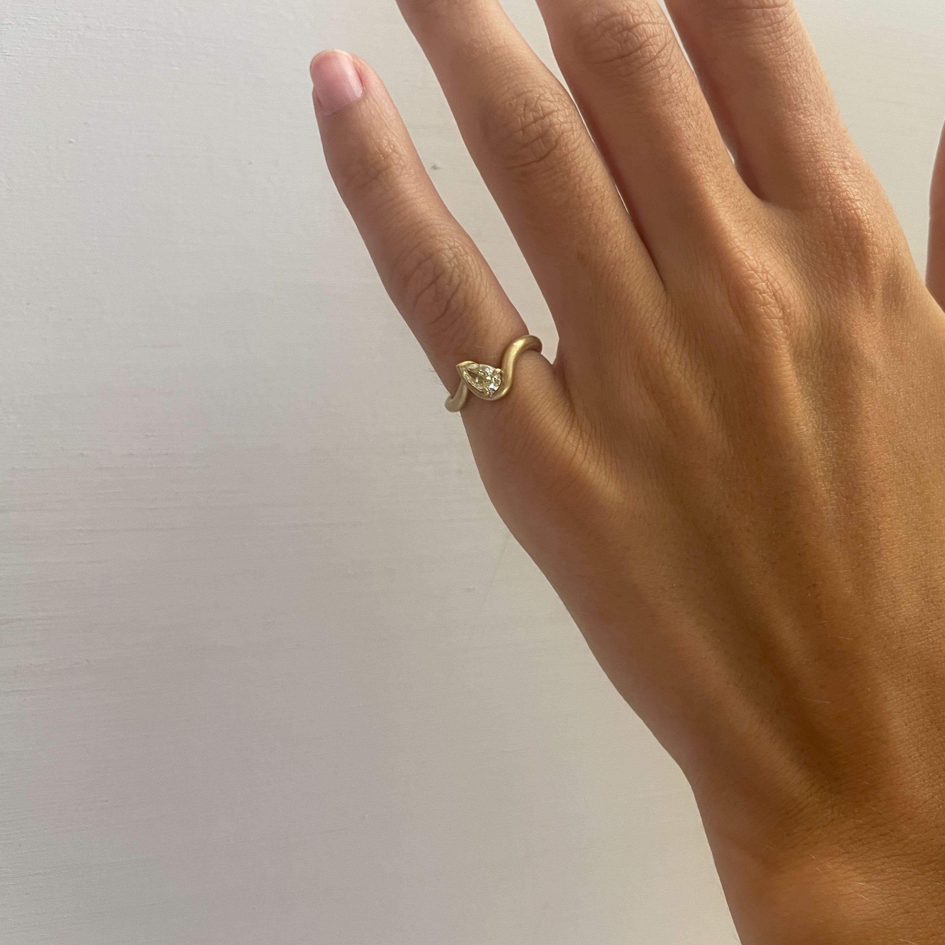 AARYAH | BB THELMA YELLOW DIAMOND PINKY RING
