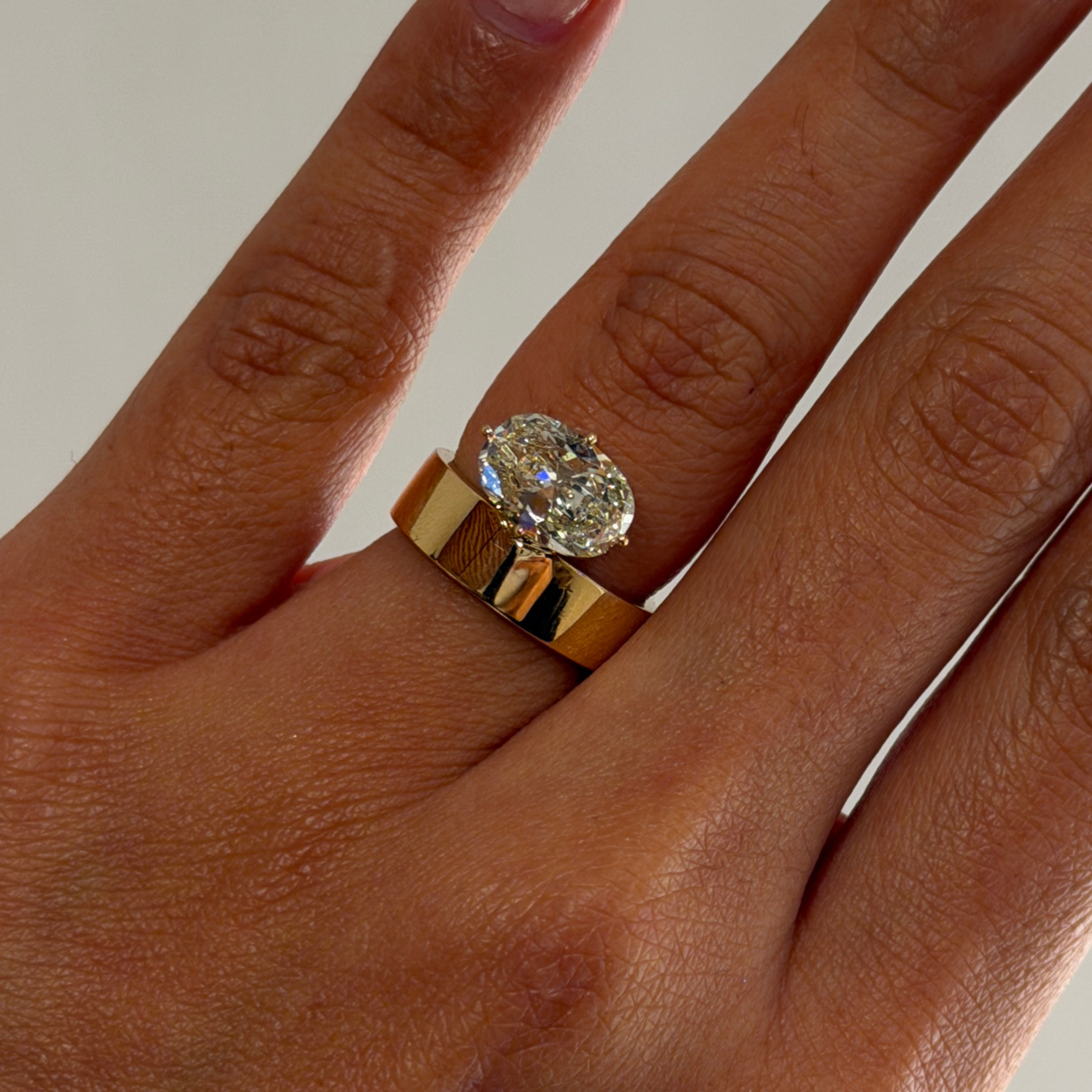 BESPOKE TAWNI RING