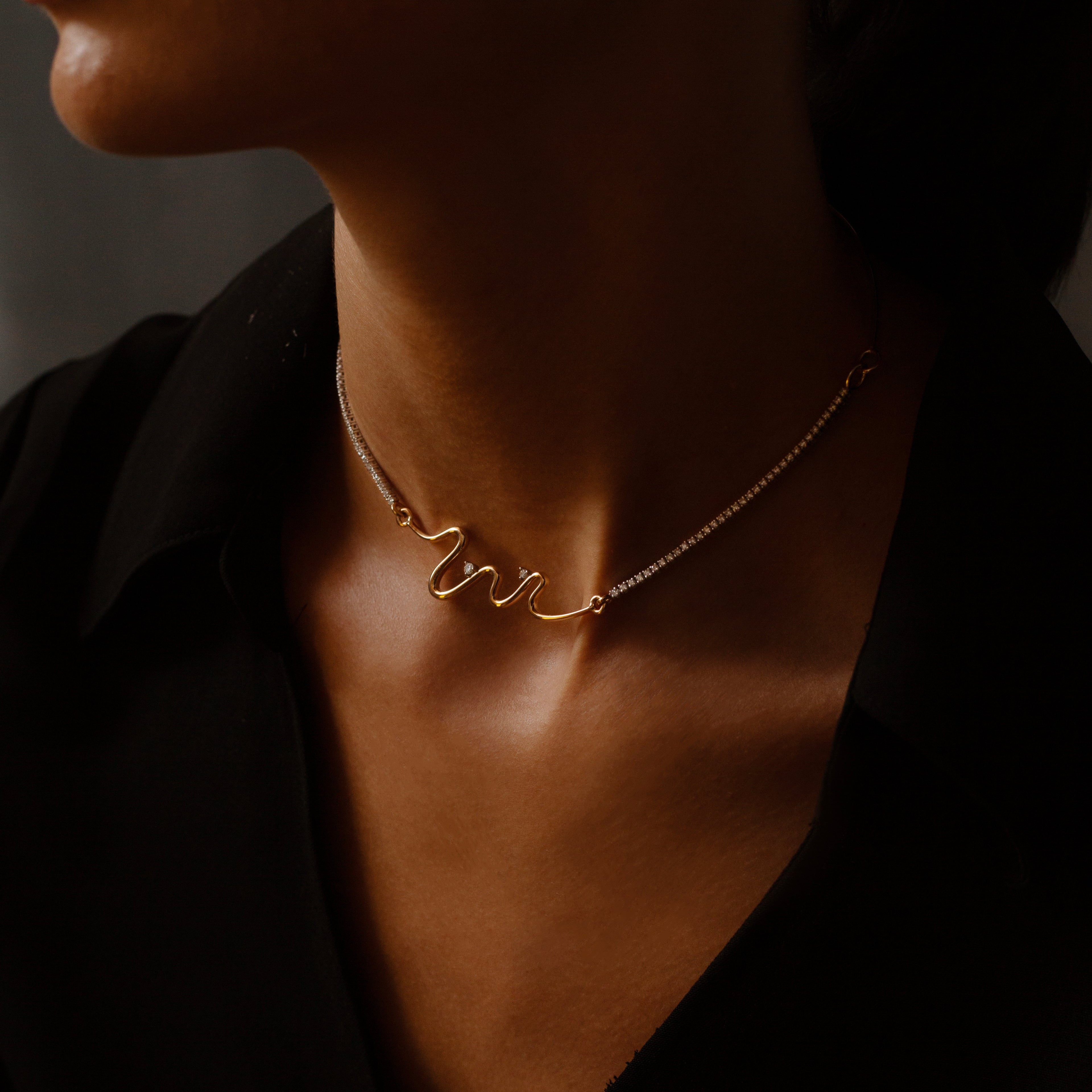 AARYAH | SORA DIAMOND SQUIGGLE NECKLACE