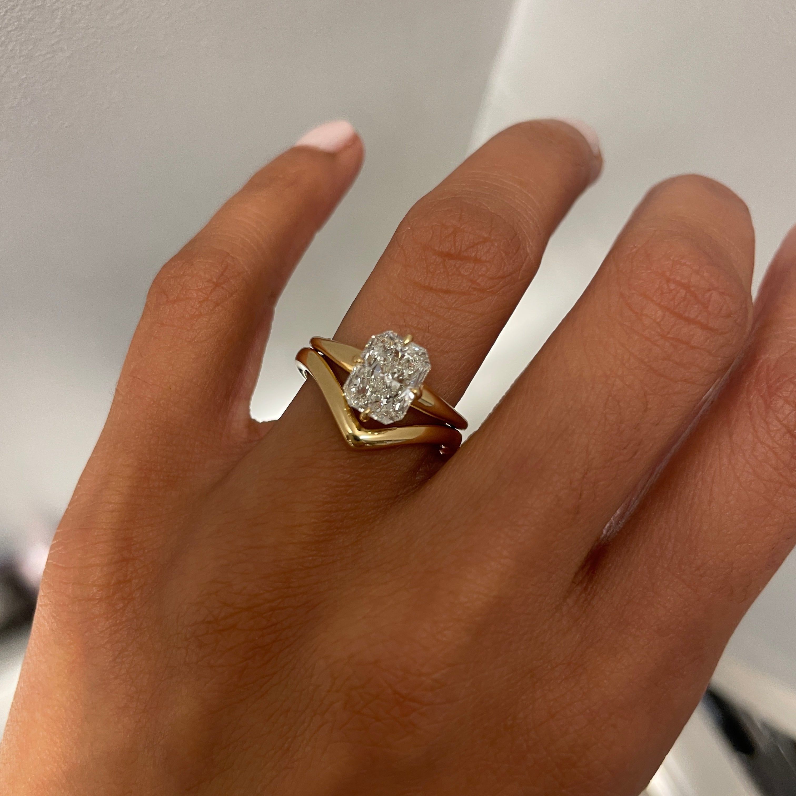 MAE 2.02 RADIANT RING