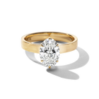 BESPOKE SELENE WITH OVAL DIAMOND