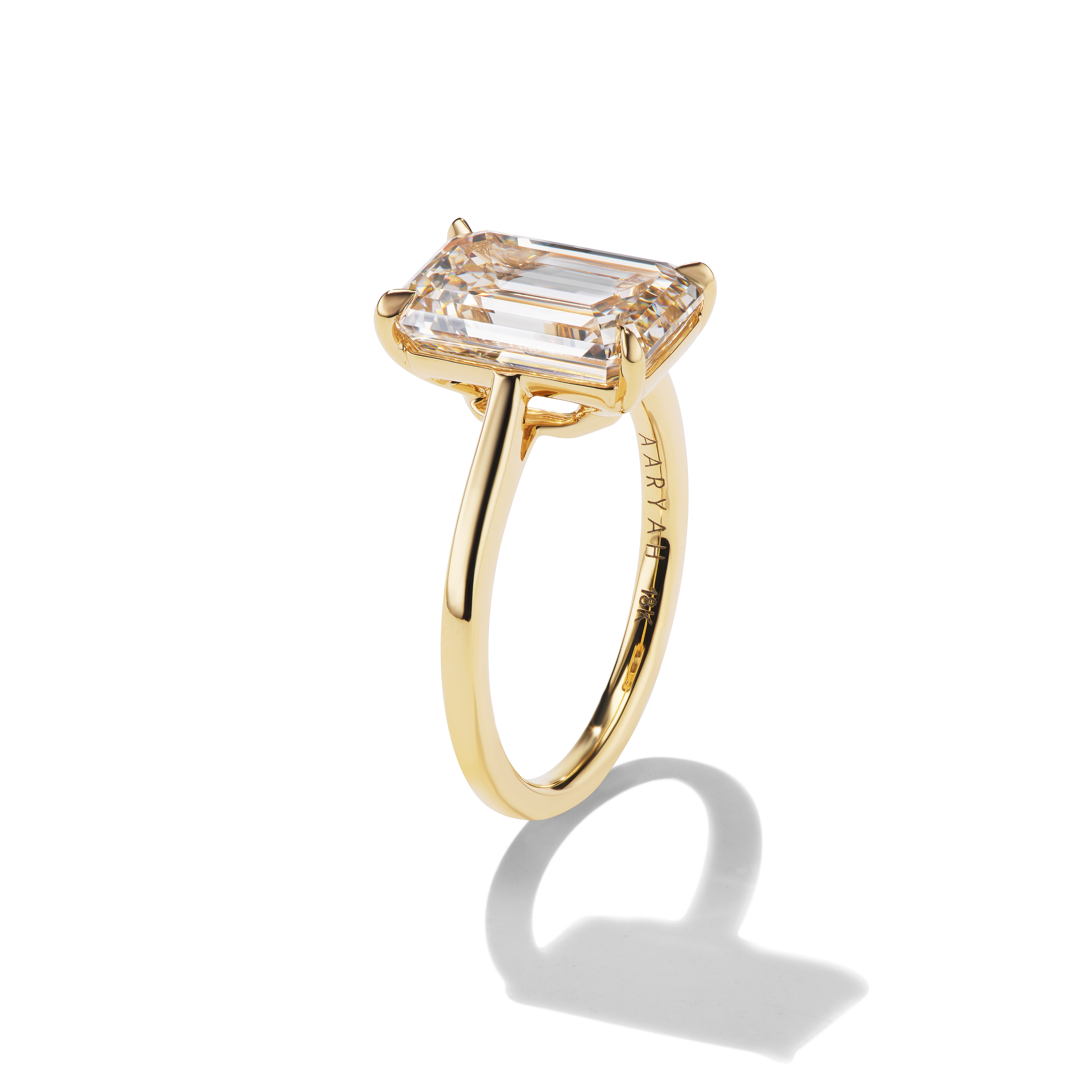 SOLANA 4.50, side view