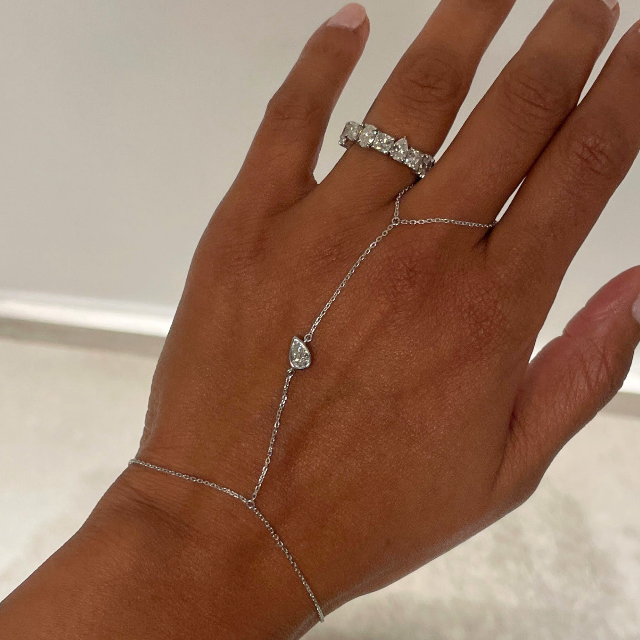 JAX WHITE GOLD WHITE DIAMOND HAND CHAIN - SMALL/MEDIUM