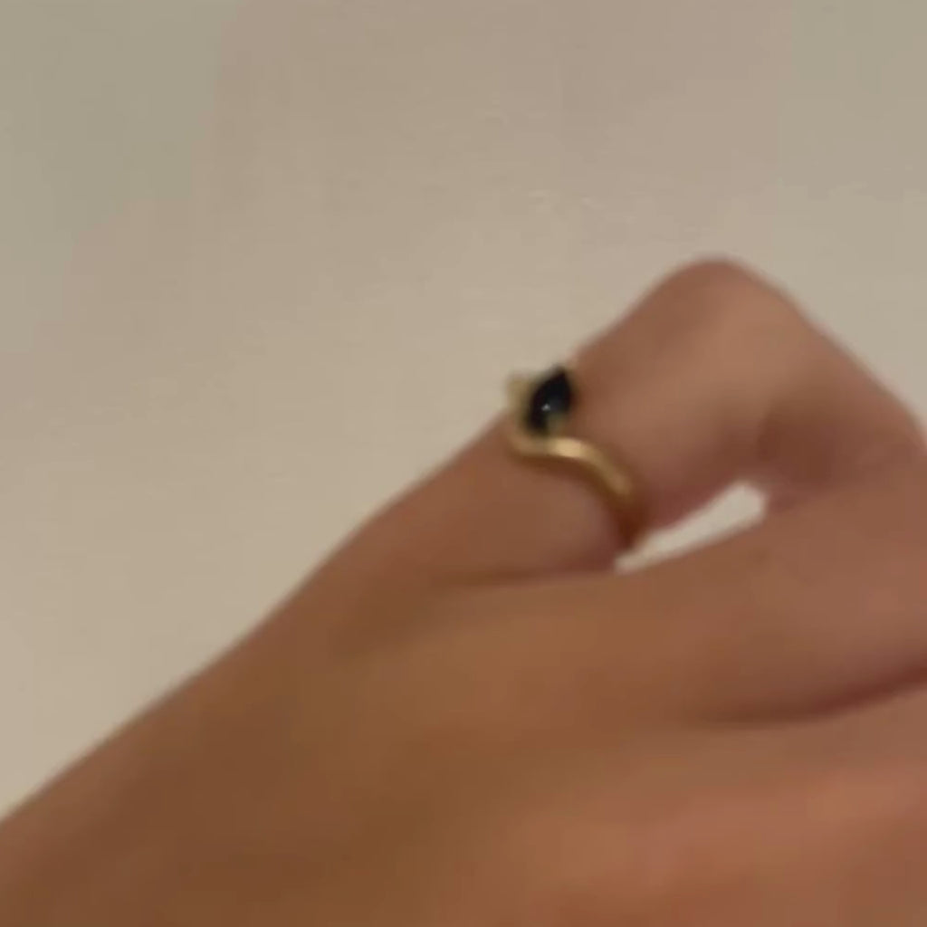 BB Thelma pinky ring Onyx in 14k yellow gold on hand.