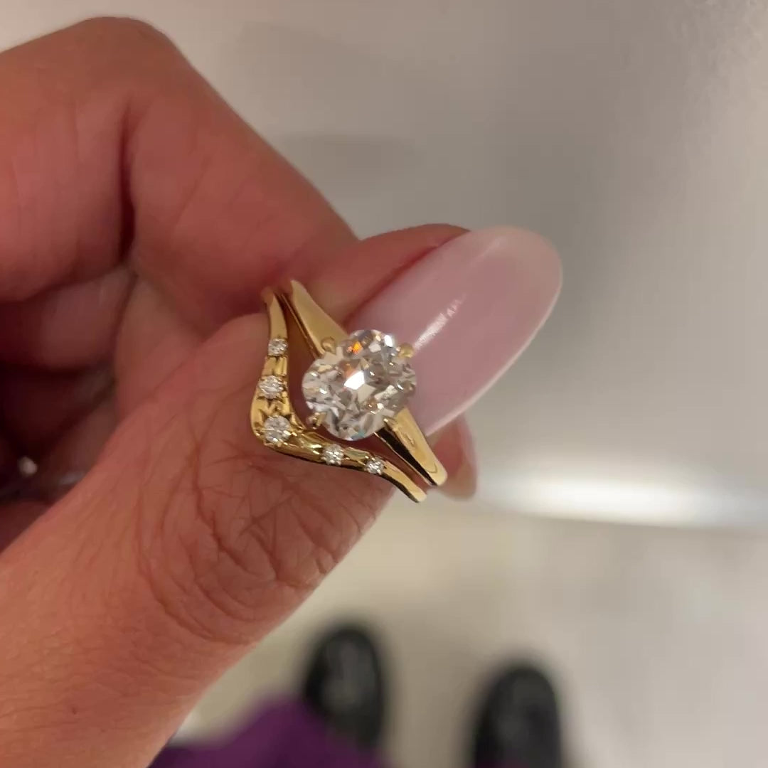 MAE 1.66 Engagement Ring paired with ARA Wedding Band on Hand