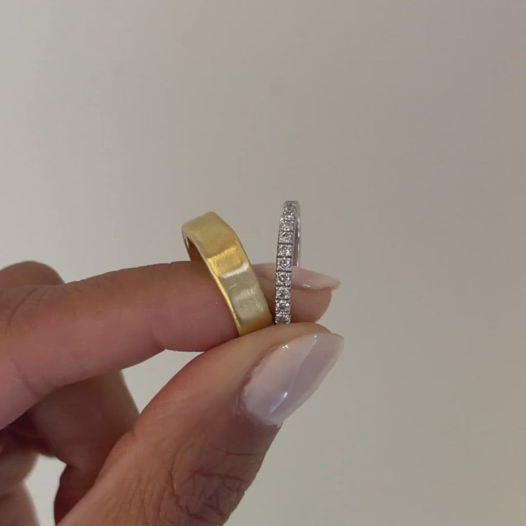 GIGI Eternity Band - productpagevideos